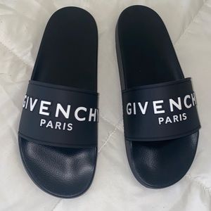 GIVENCHY mens pool slides size 46-12